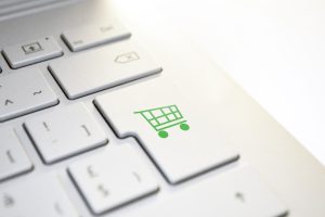 Bezpieczne i nowoczesne pakowanie towarów dla e-sklepów